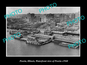 OLD LARGE HISTORIC PHOTO OF PEORIA ILLINOIS, VIEW OF THE WATERFRONT & TOWN c1940