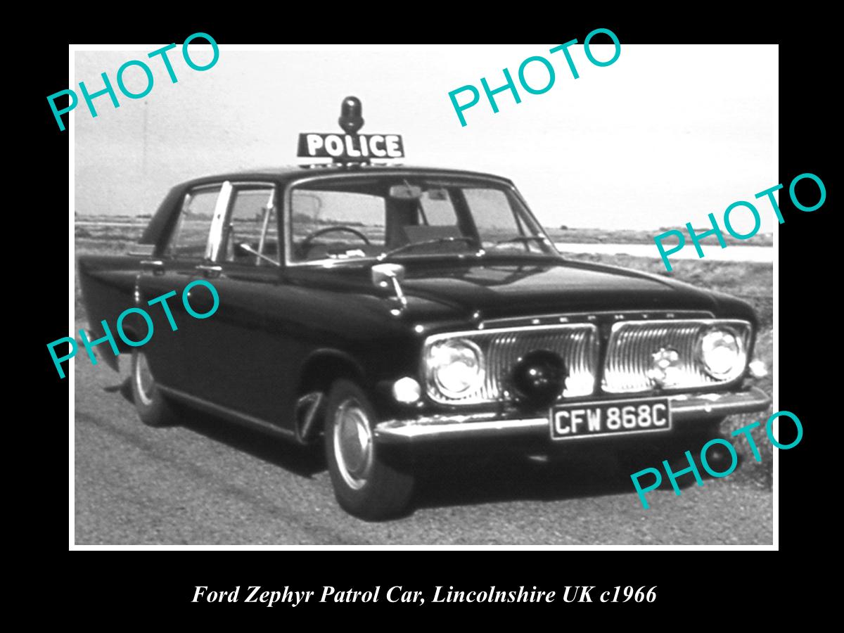 OLD LARGE HISTORIC PHOTO OF LINCOLNSHIRE POLICE OFFICERS CAR, FORD ZEPHYR c1966