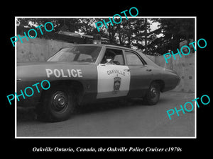 OLD HISTORIC PHOTO OF OAKVILLE ONTARIO CANADA, VIEW OF THE POLICE CAR c1970s