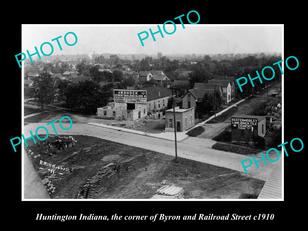 OLD LARGE HISTORIC PHOTO OF HUNTINGTON INDIANA, VIEW OF RAILROAD STREET c1910