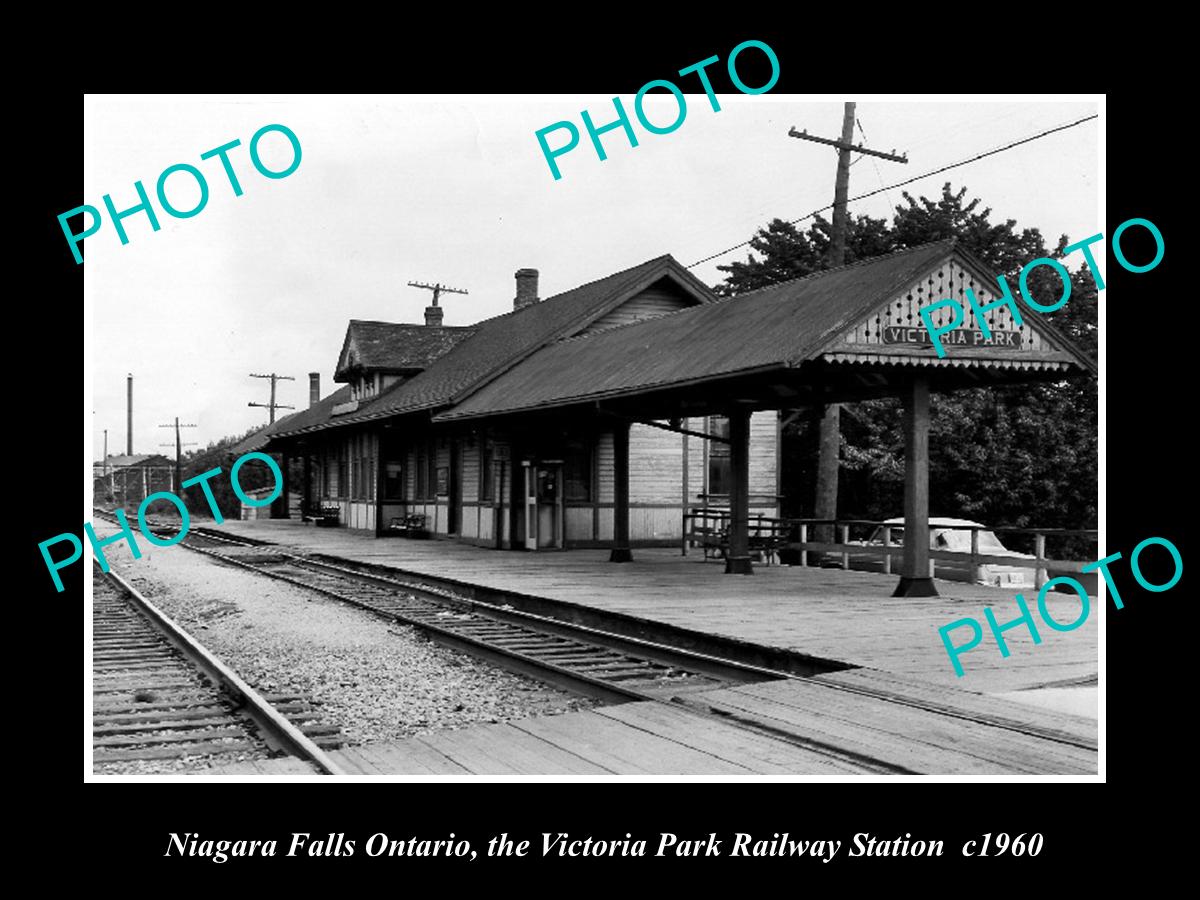 OLD LARGE HISTORIC PHOTO OF NIAGARA FALLS ONTARIO, VICTORIA PARK STATION c1960