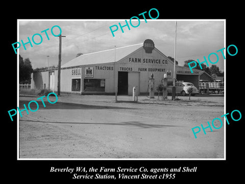 OLD HISTORIC PHOTO OF BEVERLEY WEST AUSTRALIA, SHELL OIL Co PETROL STATION 1955