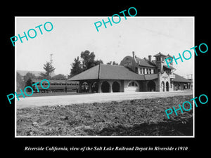 OLD LARGE HISTORIC PHOTO OF RIVERSIDE CALIFORNIA, THE RAILROAD DEPOT c1910