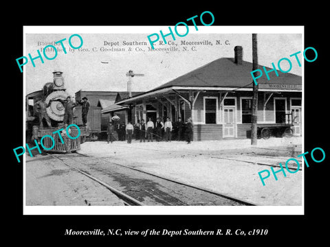 OLD LARGE HISTORIC PHOTO OF MOORESVILLE NORTH CAROLINA, THE RAILROAD DEPOT c1910