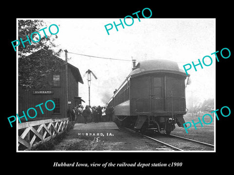 OLD LARGE HISTORIC PHOTO OF HUBBARD IOWA, THE RAILROAD DEPOT STATION c1900