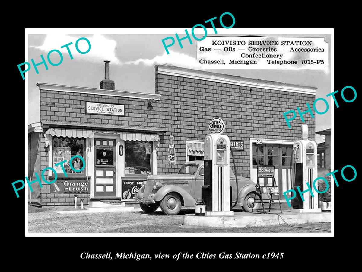 OLD LARGE HISTORIC PHOTO OF CHASSELL MICHIGAN, THE CITIES GAS STATION c1945