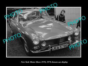 OLD LARGE HISTORIC PHOTO OF NEW YORK MOTOR SHOW, 1978 JENSEN MODEL CAR DISPLAY