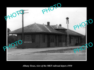 OLD LARGE HISTORIC PHOTO OF ALBANY TEXAS, THE MKT RAILROAD DEPOT STATION c1950