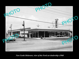 OLD LARGE HISTORIC PHOTO OF NEW CASTLE DELAWARE, THE FORD CAR DEALERSHIP c1960