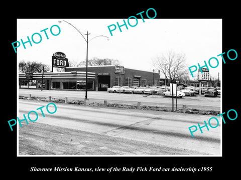 OLD LARGE HISTORIC PHOTO OF SHAWNEE MISSION KANSAS, THE RUDY FICK FORD c1955