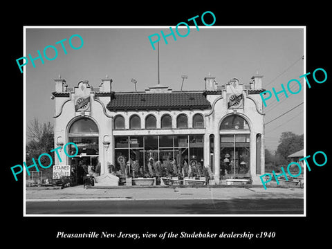 OLD LARGE HISTORIC PHOTO OF PLEASANTVILLE NEW JERSEY STUDEBAKER DEALERSHIP c1940