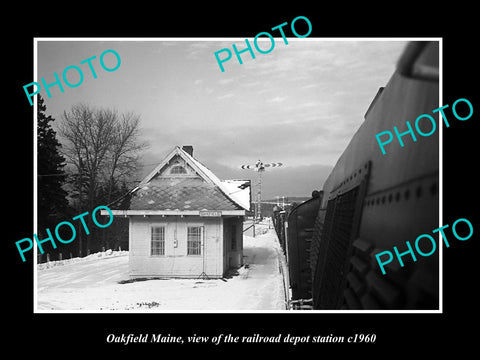 OLD LARGE HISTORIC PHOTO OF OAKFIELD MAINE, THE RAILROAD DEPOT STATION c1960