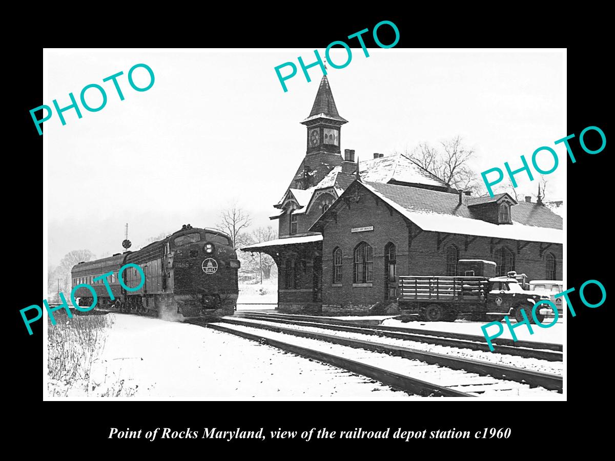 OLD LARGE HISTORIC PHOTO OF POINT OF ROCKS MARYLAND, THE RAILROAD DEPOT c1960