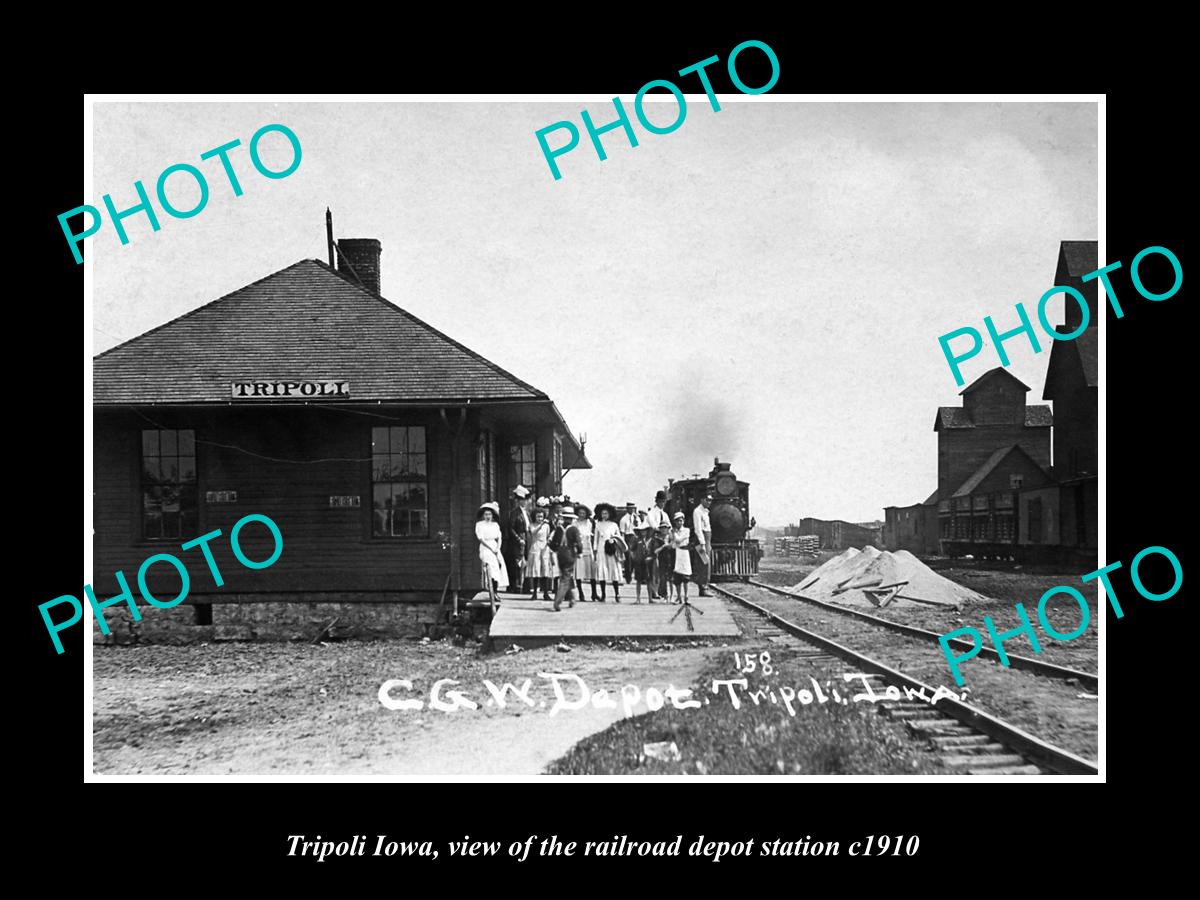 OLD LARGE HISTORIC PHOTO OF TRIPOLI IOWA, THE RAILROAD DEPOT STATION c1910