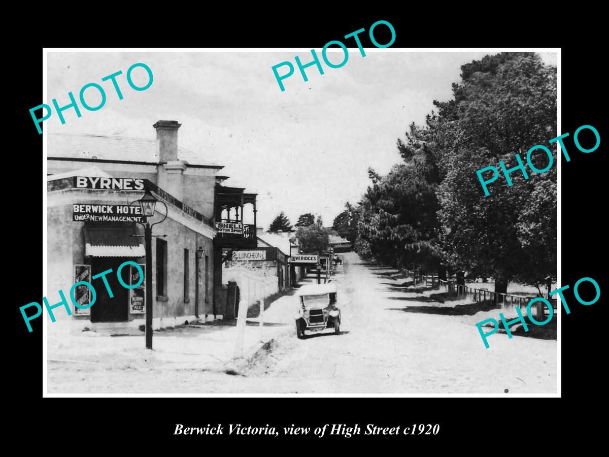 OLD LARGE HISTORIC PHOTO OF BERWICK VICTORIA, VIEW OF HIGH St & STORES c1920