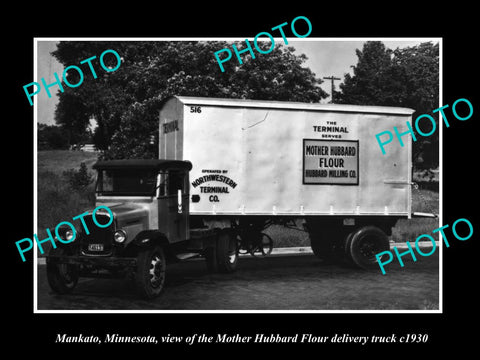 OLD LARGE HISTORIC PHOTO OF MANKATO MINNESOTA, MOTHER HUBBARD FLOUR TRUCK c1930