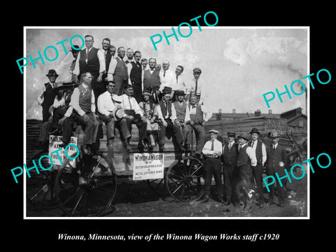 OLD LARGE HISTORIC PHOTO OF WINONA MINNESOTA, THE WAGON WORKS STAFF c1920