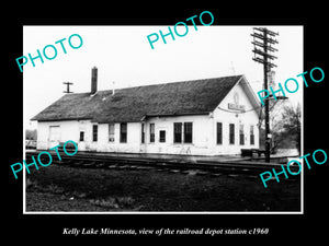 OLD LARGE HISTORIC PHOTO OF KELLY LAKE MINNESOTA RAILROAD DEPOT STATION c1960