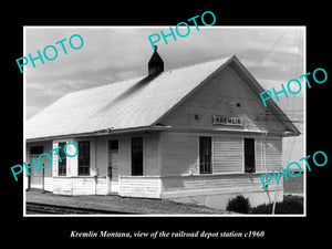 OLD LARGE HISTORIC PHOTO OF KREMLIN MONTANA, THE RAILROAD DEPOT STATION c1960