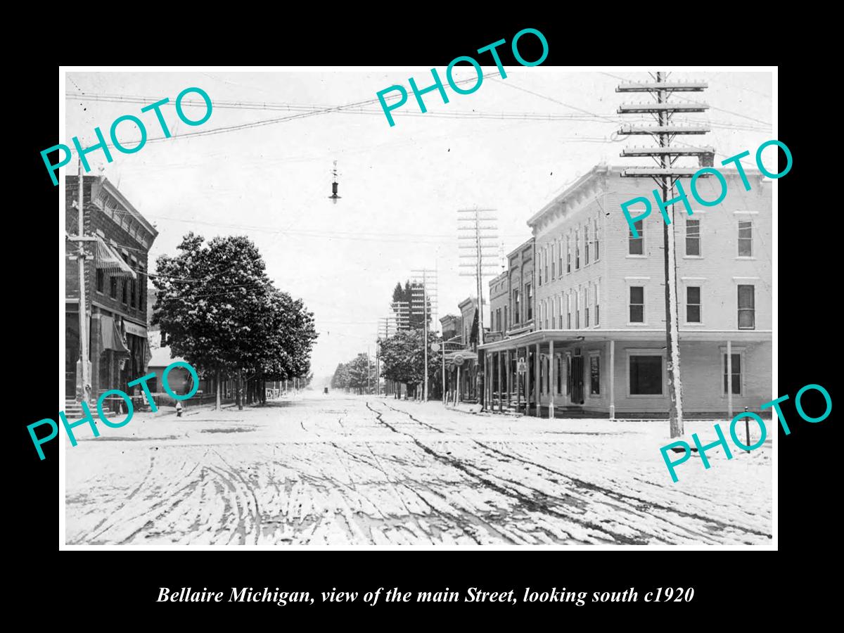 OLD LARGE HISTORIC PHOTO OF BELLAIRE MICHIGAN, VIEW OF THE MAIN STREET c1920