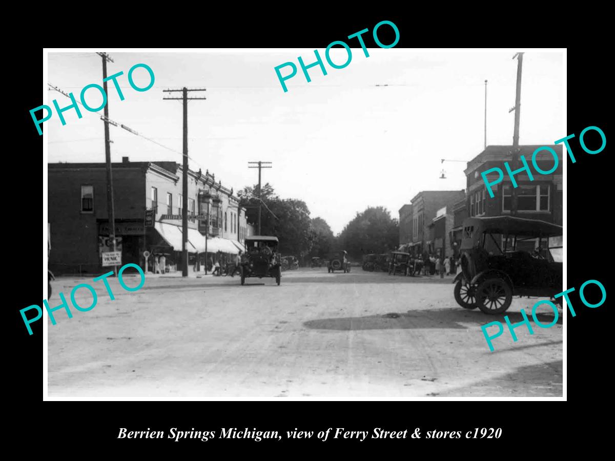 OLD LARGE HISTORIC PHOTO OF BERRIEN SPRINGS MICHIGAN, VIEW OF FERRY St c1920 1