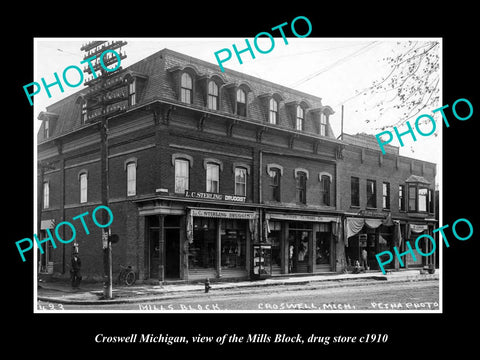 OLD LARGE HISTORIC PHOTO OF CROSWELL MICHIGAN, VIEW OF THE DRUG STORE c1910