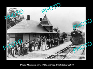 OLD LARGE HISTORIC PHOTO OF DEXTER MICHIGAN, VIEW OF THE RAILROAD DEPOT c1940