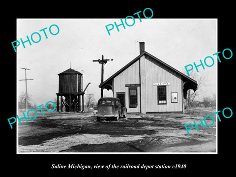 OLD LARGE HISTORIC PHOTO OF SALINE MICHIGAN, VIEW OF THE RAILROAD DEPOT c1940