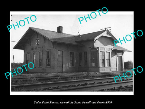 OLD LARGE HISTORIC PHOTO OF CEDAR POINT KANSAS THE SANTA FE RAILROAD DEPOT c1950