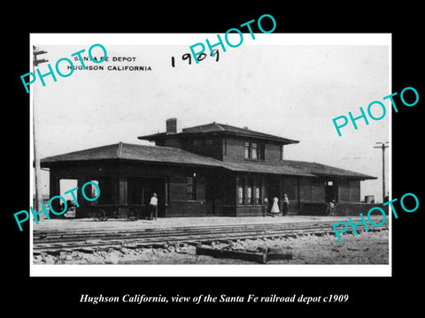 OLD LARGE HISTORIC PHOTO OF HUGHSON CALIFORNIA THE SANTA FE RAILROAD DEPOT c1909