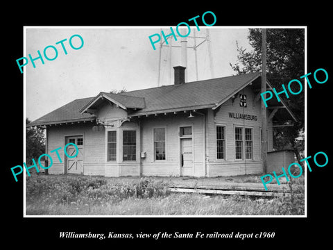 OLD LARGE HISTORIC PHOTO OF WILLIAMSBURG KANSAS, SANTA FE RAILROAD DEPOT c1960