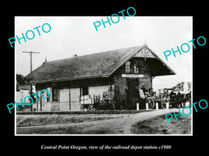 OLD LARGE HISTORIC PHOTO OF CENTRAL POINT OREGON, RAILROAD DEPOT STATION c1900