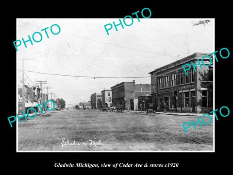 OLD LARGE HISTORIC PHOTO OF GLADWIN MICHIGAN, VIEW OF CEDAR Ave & STORES c1920