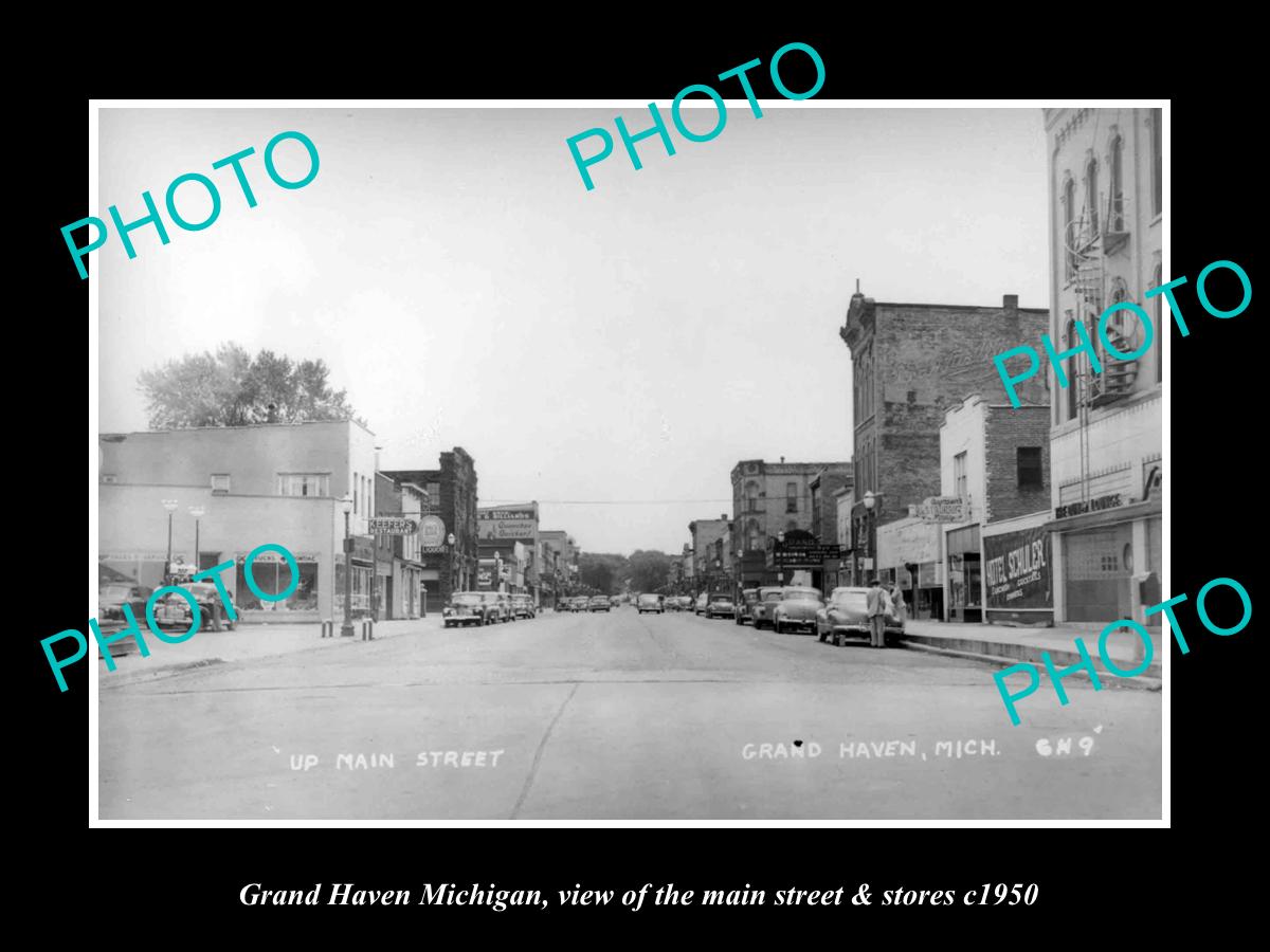 OLD LARGE HISTORIC PHOTO OF GRAND HAVEN MICHIGAN, THE MAIN ST & STORES c1950