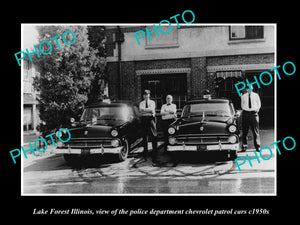 OLD LARGE HISTORIC PHOTO OF LAKE FOREST ILLINOIS, THE CHEVROLET POLICE CARS 1950