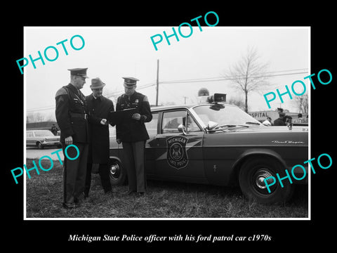 OLD LARGE HISTORIC PHOTO OF MICHIGAN STATE POLICE FORD PATROL CAR c1970s