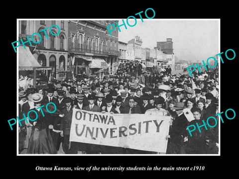 OLD LARGE HISTORIC PHOTO OF OTTAWA KANSAS, UNIVERSITY STUDENTS IN MAIN St c1910