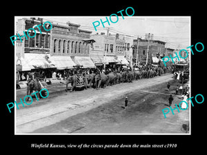 OLD LARGE HISTORIC PHOTO OF WINFIELD KANSAS, THE CIRCUS ELEPHANT PARADE c1910