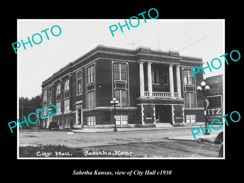 OLD LARGE HISTORIC PHOTO OF SABETHA KANSAS, VIEW OF THE CITY HALL c1930