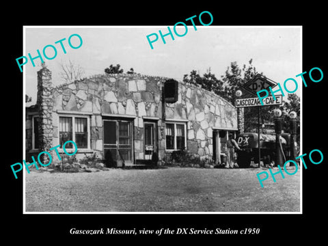 OLD LARGE HISTORIC PHOTO OF GASCOZARK MISSOURI, THE DX OIL SERVICE STATION c1950