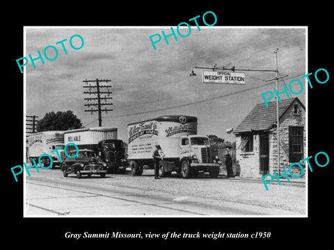 OLD LARGE HISTORIC PHOTO OF GRAY SUMMIT MISSOURI, THE TRUCK WEIGHT STATION c1950