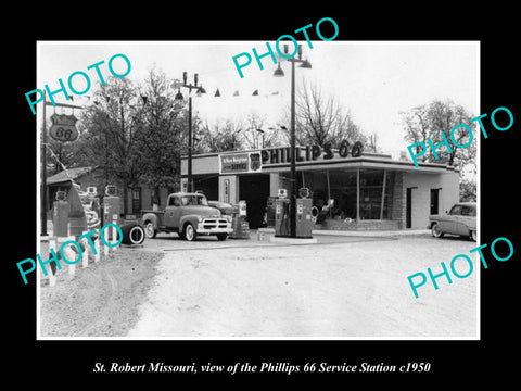 OLD LARGE HISTORIC PHOTO OF St ROBERT MISSOURI, THE PHILLIPS 66 GAS STATION 1950