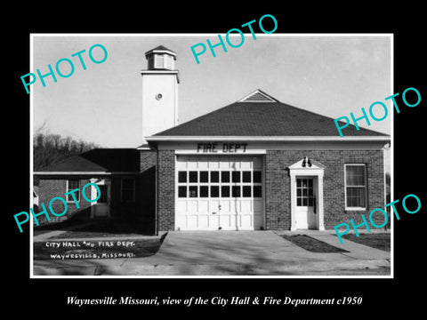 OLD LARGE HISTORIC PHOTO OF WAYNESVILLE MISSOURI, THE CITY & FIRE HALL c1950