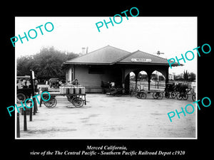 OLD LARGE HISTORIC PHOTO OF MERCED CALIFORNIA, THE RAILROAD DEPOT STATION c1920