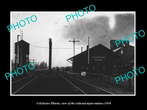 OLD LARGE HISTORIC PHOTO OF COLCHESTER ILLINOIS, THE RAILROAD DEPOT STATION 1910