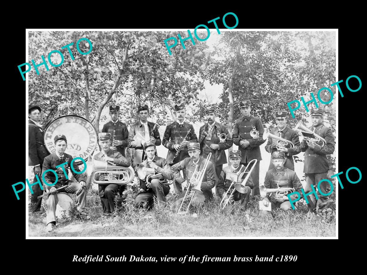 OLD LARGE HISTORIC PHOTO OF REDFIELD SOUTH DAKOTA, THE FIREMAN BRASS BAND c1890