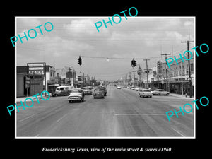 OLD LARGE HISTORIC PHOTO OF FREDERICKSBURG TEXAS, THE MAIN St & STORES c1960