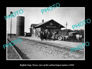 OLD LARGE HISTORIC PHOTO OF BUFFALO GAP TEXAS, THE SANTA FE RAILROAD DEPOT c1940