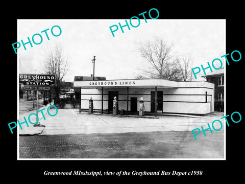 OLD LARGE HISTORIC PHOTO OF GREENWOOD MISSISSIPPI, THE GREYHOUND BUS DEPOT c1950