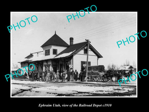 OLD LARGE HISTORIC PHOTO OF EPHRAIM UTAH, THE RAILROAD DEPOT STATION c1910